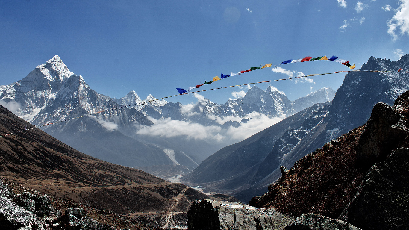 Trekking Everest Base Camp